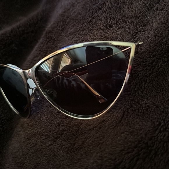 CHRISTIAN DIOR sunglasses
Model NEW MOTARD J5G / IR Gold 
UV400 Oversized NWT main image 16